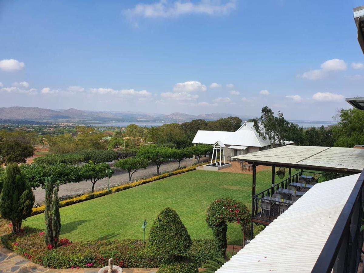Villa Paradiso Hartbeespoort Extérieur photo